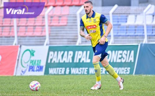 Pemain asing Persikota Tangerang saat laga melawan PSMS Medan. Foto : ig