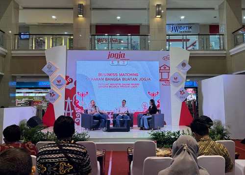 Mengupas Tren Pemasaran 2025 Bersama Indigo dan HIPMI Bantul. Foto: viralsumsel.com