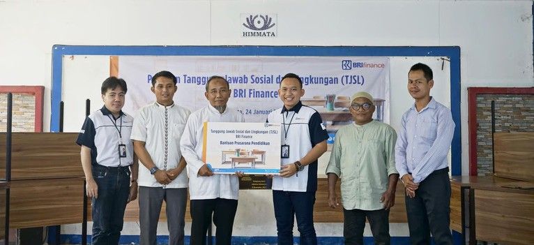 Dukung Pendidikan Berkualitas dan Ramah Lingkungan, BRI Finance Berikan Fasilitas Belajar untuk PKBM Himmata. Foto: viralsumsel.com