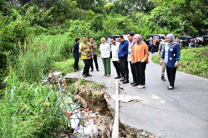 Reses Tahap II Tahun 2025  Tujuh Anggota DPRD Sumsel di OKU Selatan: Infrastruktur, Pendidikan, dan Kesehatan Jadi Sorotan! Foto : viralsumsel.com /ril