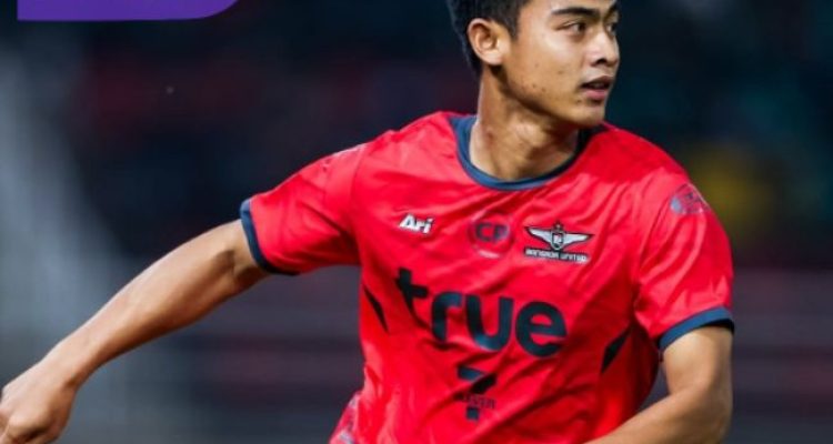 Bek Timnas Indonesia Pratama Arhan Terpilih Menjadi Pemain Muda Terbaik Liga Thailnd. Foto : igtrue