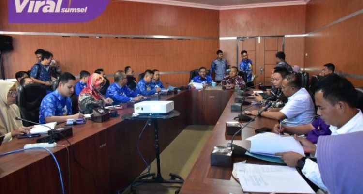 Pemkab Banyuasin Kaji Tiru Penanganan Sengketa Lahan di Kabupaten OKI. Foto : viralsumsel.com /zep
