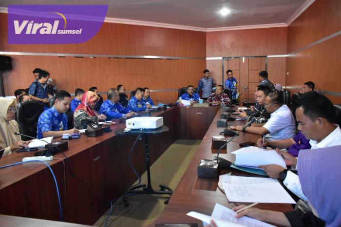 Pemkab Banyuasin Kaji Tiru Penanganan Sengketa Lahan di Kabupaten OKI. Foto : viralsumsel.com /zep