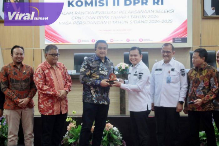 Pemprov Sumsel-Komisi II DPR RI Evaluasi Pelaksanaan Seleksi CPNS dan PPPK Tahap 1 Tahun 2024. Foto : viralsumsel.com /win