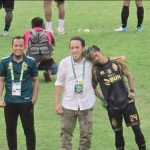 Manajer Bayangan Sriwijaya FC bersama kapten Sriwijaya FC, Tomy Darmawan. Foto : mosfc