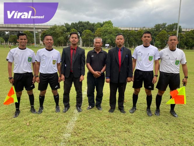 Wasit Lokal Ambil Alih! Liga 4 Zona Sumsel 2024 Jadi Ajang Pembuktian! Foto : viralsumsel.com /asa