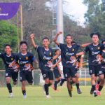 Para pemain David FC selebrasi usai cetak gol kedua ke gawang Bhayangkara Sriwijaya Palembang. Foto : viralsumsel.com /asa