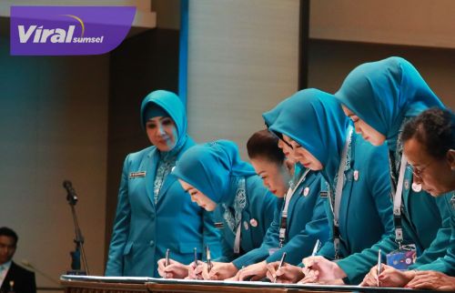Feby Deru Resmi Dilantik Menjadi Ketua TP PKK Sekaligus Tim Pembina Posyandu Provinsi Sumsel Periode 2025-2030. Foto : viralsumsel.com /win
