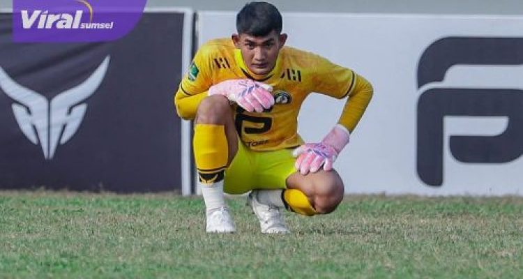 Rekor Unik Penjaga Gawang PSIM Harlan Suardi, Dimulai Juara Liga 3 Sumsel, Pernah Juara Liga 1, Liga 2 dan Liga 3. Foto : ig