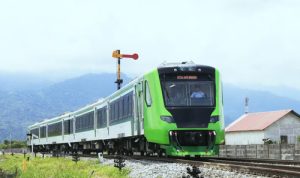 KA Bandara, Langkah KAI Group Menuju Konektivitas Nasional Wujudkan Asta Cita. Foto : viralsumsel.com