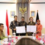 KAI Perkuat Sinergi Pengembangan Ekonomi Kreatif Melalui Penandatanganan Kesepahaman Bersama dengan Kementerian Ekonomi Kreatif dan Mitra Strategis. Foto : viralsumsel.com