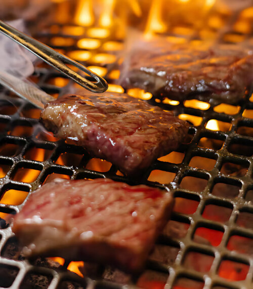 Menikmati Pengalaman BBQ Jepang Autentik di Restoran Soten Japanese Charcoal Grill. Foto: viralsumsel.com