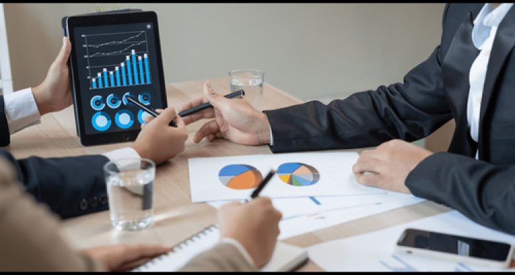 Monitor Penjualan Lebih Mudah dengan Aplikasi Barantum CRM. Foto : viralsumsel.com