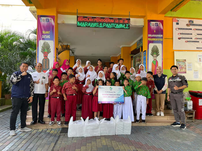 PTPP Bangun Generasi Unggul Lewat Bekal PPintar: Makan Bergizi, Selaras dengan Program Asta Cita dan SDGs. Foto: viralsumsel.com