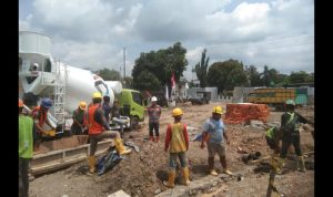 Tertibkan Aset di Muara Enim, KAI Divre III Bangun Sekolah dan Dukung Rencana Pembangunan Flyover di Jalan Jenderal Sudirman. Foto : viralsumsel.com