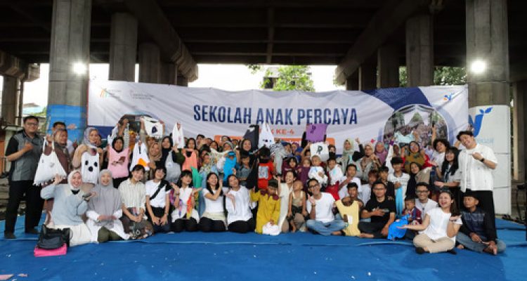 Dari Pakaian Bekas Menjadi Tas. Foto : viralsumsel.com