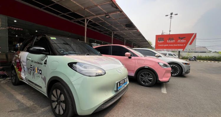 Bulan Ramadhan Nyaman Naik Evista dari dan ke Bandara atau Stasiun Juga Rental Mobil Listrik. Foto: viralsumsel.com
