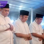 Ribuan Umat Muslim Ikuti Sholat Isya dan Tarawih Bareng HDCU, Gubernur Sumsel Ajak Jaga Persatuan! Foto : viralsumsel.com /win