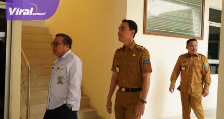Sinergi Pemerintah Daerah OKI: Bupati Muchendi dan Wakil Bupati Supriyanto Gelar Kunjungan Forkopimda untuk Perkuat Kolaborasi Pembangunan. Foto : viralsumsel.com /zep