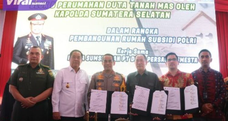 Wagub Sumsel Cik Ujang Groundbreaking Pembangunan Rumah Subsidi Layak Huni Bagi Pegawai dan Polri. Foto : humas pemprov