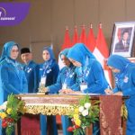 Feby Deru Lantik 16 Ketua TP PKK, Ketua Tim Pembina Posyandu, dan Ketua Dekranasda Kabupaten/Kota se-Sumsel Periode 2025-2030 Secara Serentak. Foto : humas pemprov