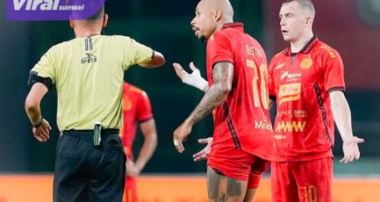 Drama Dua Kartu Merah, Gol Cantik Rizky Ridho, Persija Dipaksa Menyerah Arema FC. Foto : igpersija