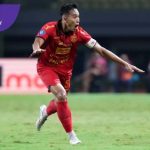 Kapten Persija, Rizky Ridho, Kecewa Rekor Tak Terkalahkan di Kandang Terhenti. Foto : lib