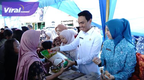 Kabar Gembira! Operasi Pasar di OKI Hadirkan Sembako Murah, Warga Bisa Belanja Hemat. Foto : viralsumsel.com /zep