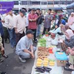 Sidak Pasar, Wako Gratiskan Satu Bulan Retribusi Pedagang. Foto : viralsumsel.com