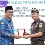 Bupati Muba HM. Toha: “Lima Tahun ke Depan, Muba Bersih dari Korupsi!. Foto : viralsumsel.com /dev