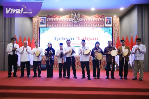 Gubernur Herman Deru Launching Gebyar Laksan Literasi dan Inklusi Keuangan di Bulan Ramadhan OJK Sumsel. Foto : humas pemprov