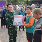 Wali Kota Palembang Berikan 511 Paket Sembako untuk PHL, Bentuk Apresiasi bagi Garda Terdepan Kota. Foto ; viralsumsel.com /nto