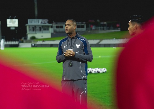Kualifikasi Piala Dunia 2026 : Kesan Pertama Patrick Kluivert  Pada Latihan Perdana Timnas Indonesia Jelang Hadapi Australia di Sydney. Foto : pssi