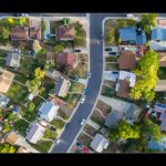 Mengapa Anda Harus Melibatkan PPAT Saat Membeli Properti di Indonesia. Foto : viralsumsel.com