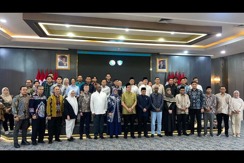 OIC Youth Indonesia Gelar Iftar Bersama Pemimpin, Diplomat, dan Visioner Muda Menguatkan Solidaritas Global dan Pemberdayaan Komunitas di Bulan Ramadan. Foto : viralsumsel.com