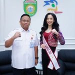 Kepala Dinas Pemuda dan Olahraga (Kadispora) Provinsi Sumatera Selatan, H. Rudi Irawan, S.Sos., M.Si., dengan penuh kebanggaan menerima audiensi para finalis Putri Indonesia Sumatera Selatan 2025.. Foto : viralsumsel.com /ri