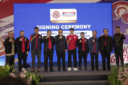 Dukung Timnas! Jersey Resmi Timnas Indonesia Kini Bisa Dibeli di Indomaret. Foto : pssi