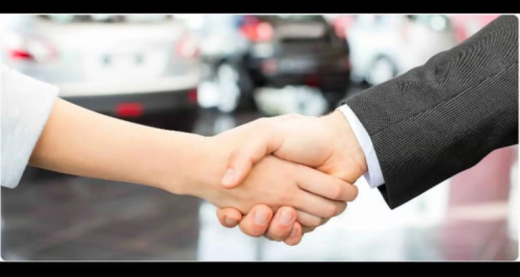 Tips Jual Mobil Bekas di Internet Agar Cepat Laku. Foto : viralsumsel.com