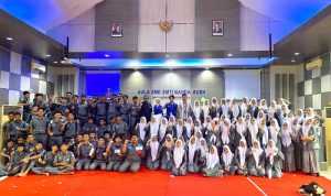 Transformasi Dunia Kerja dengan AI: Telkom Indonesia dan SuratPlus Dorong Literasi Digital di Kalangan Pelajar. Foto: viralsumsel.com