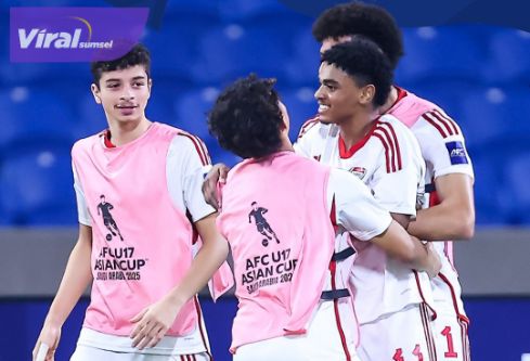 Uni Emirat Arab (UEA) U-17 Bangkit! Taklukkan Australia U-17 2-0, Persaingan Grup B Piala Asia U-17 Semakin Sengit. Foto : afc