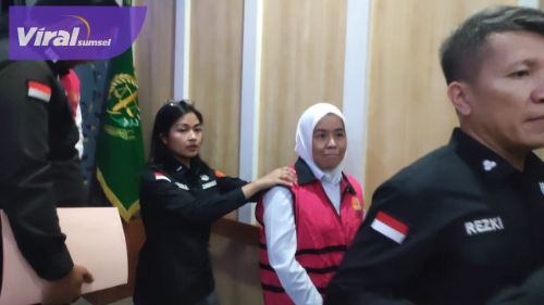 Mantan Wakil Wali Kota Palembang dan Suami Jadi Tersangka Korupsi Dana Pengolahan Darah PMI. Foto : viralsumsel.com /ril