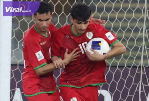 Piala Asia U-17 2025: Oman U-17 Taklukkan Iran Lewat Comeback Dramatis 3-2, Al Amrani Jadi Pahlawan. Foto : igafc