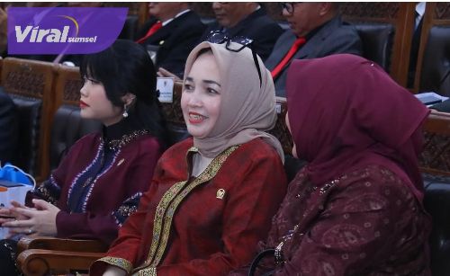 Anggota DPD RI Hj Eva Susanti Hadiri Sidang Paripurna HUT ke-23 Kabupaten Banyuasin: Wujud Komitmen terhadap Pembangunan Daerah. Foto : viralsumsel.com /ril