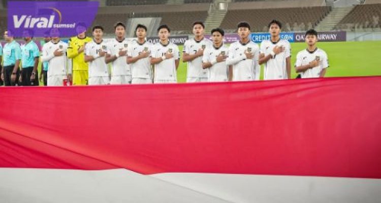 Timnas Indonesia U-17 sebelum menghadapi Timnas Afganistan U-17 pada laga pamungkas Grup C Piala Asia U-17. Foto : igpssi