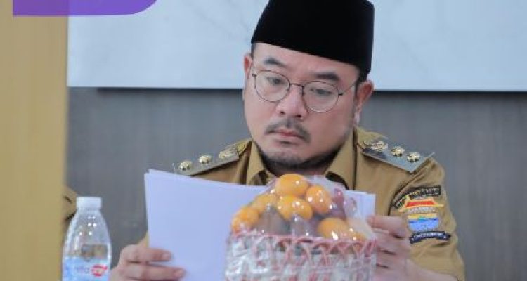 Wakil Wali Kota Prima Salam Soroti Kualitas Pelayanan di Kecamatan: “Birokrasi Harus Melayani, Bukan Dilayani”. Foto : viralsumsel.com /nto
