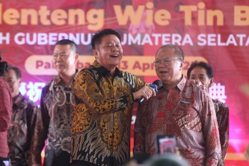 Resmikan Kelenteng Wie Tien Bio Jakabaring, Herman Deru : Jaga Kerukunan antar Umat Beragama di Sumsel. Foto : humas pemprov