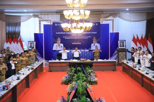 Gubernur dan Wagub Gelar Rakor Untuk Menyatukan Visi dan Misi Bersama OPD dan Instansi Vertikal Sumsel. Foto : humas pemprov