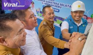 Setelah Sekian Lama Diperjuangkan, Gubernur Herman Deru Akhirnya Resmi Nyalakan Listrik PLN di Lima Desa di Kecamatan Keluang Muba. Foto : viralsumsel.com /win