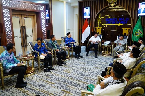 Gubernur Herman Deru Dukung Pelaksanaan Musda MUI Sumsel 2026 dan Siap Mengakomodir Kebutuhan Kantor Baru MUI Sumsel. Foto : viralsumsel.com /win