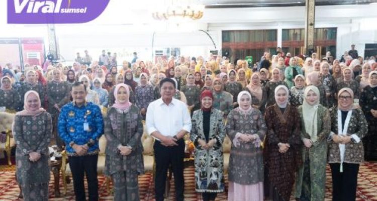 Gubernur Herman Deru Dorong Para Anggota DWP Provinsi Sumsel Dukung Karier Suami Mengabdi Pada Negara dan Masyarakat. Foto : viralsumsel.com /win